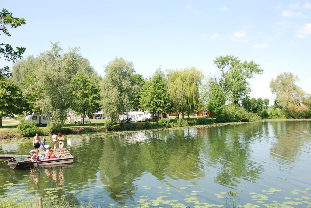 Camping "De Stuurmanskolk" Welsum المظهر الخارجي الصورة